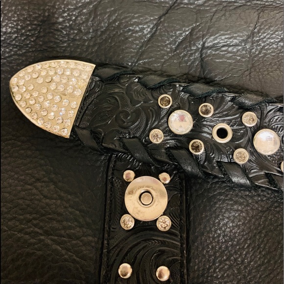 Charm and luck - Picture 4 of 8